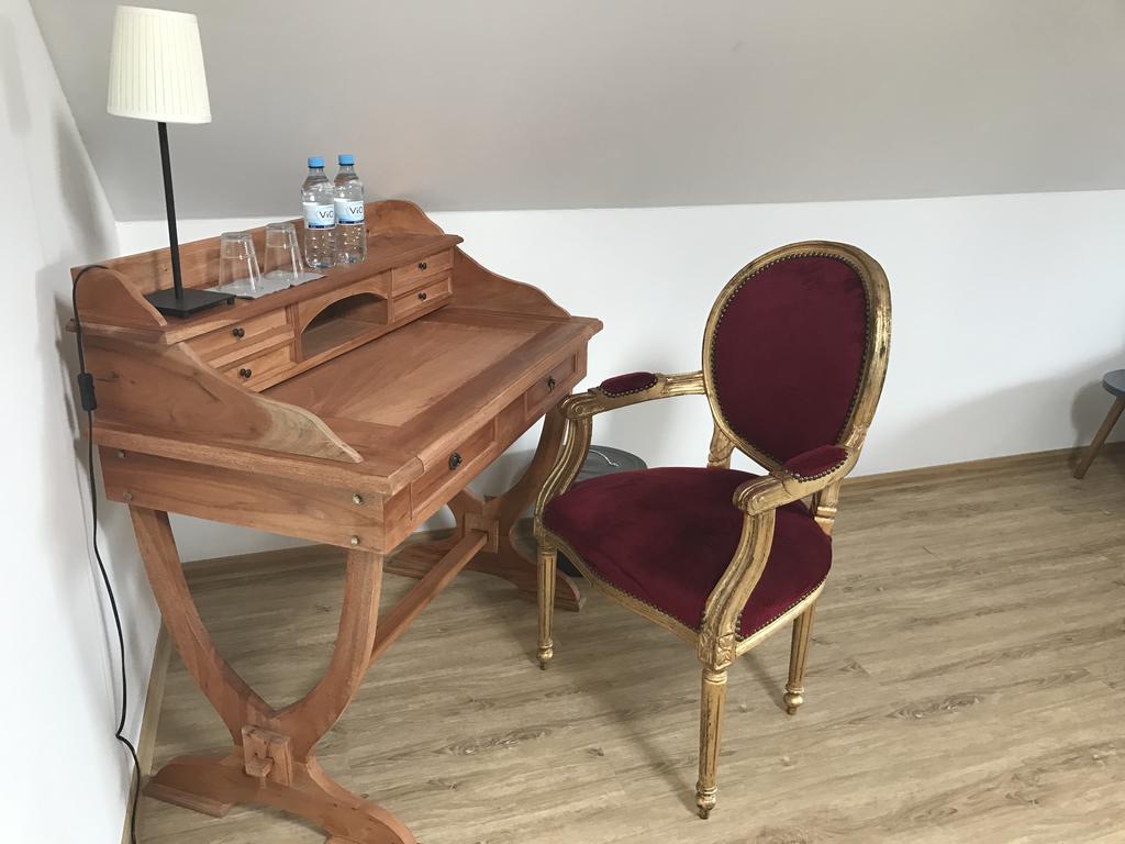 Hotel Heddernheimer Hof Франкфурт-на-Майні Екстер'єр фото